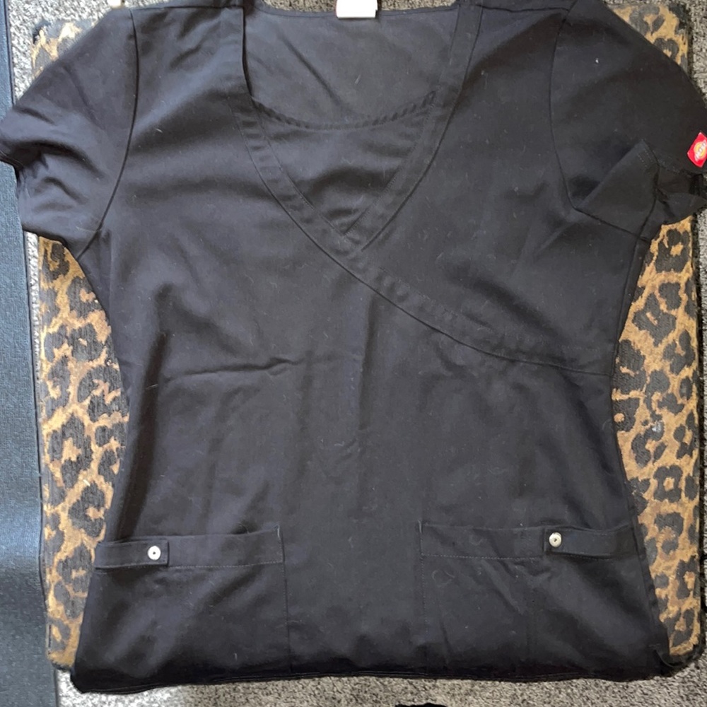 Black Dickies scrub top